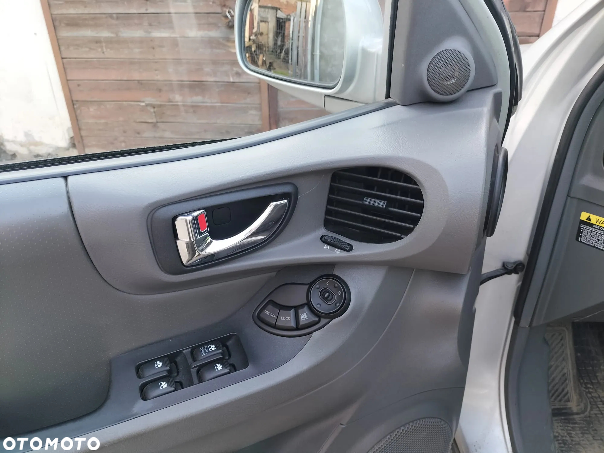 Hyundai Santa Fe - 10