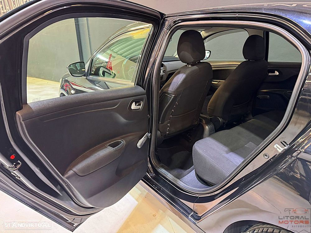 Citroën C-Elysée 1.2 PureTech Feel - 12