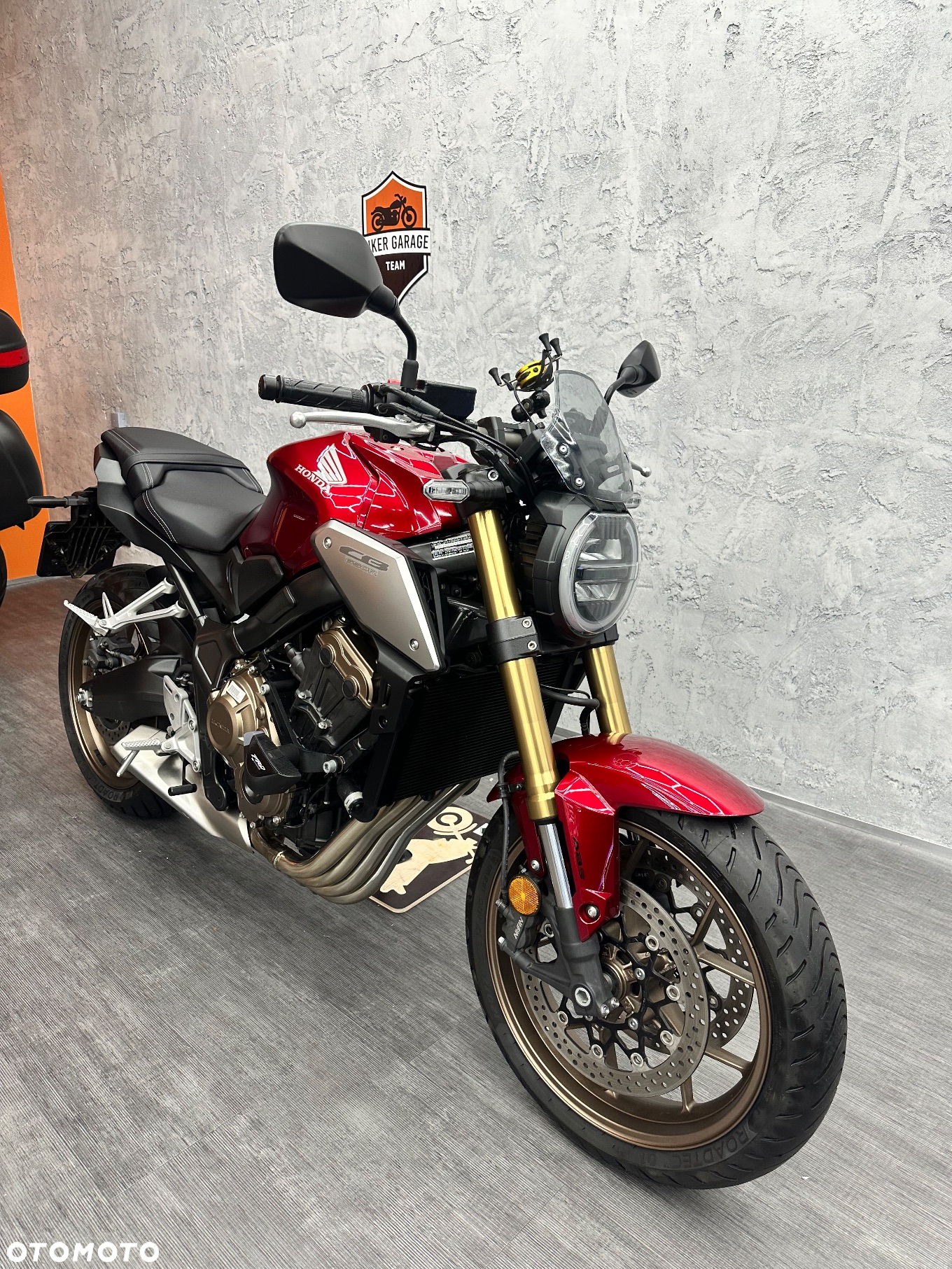 Honda CB - 4