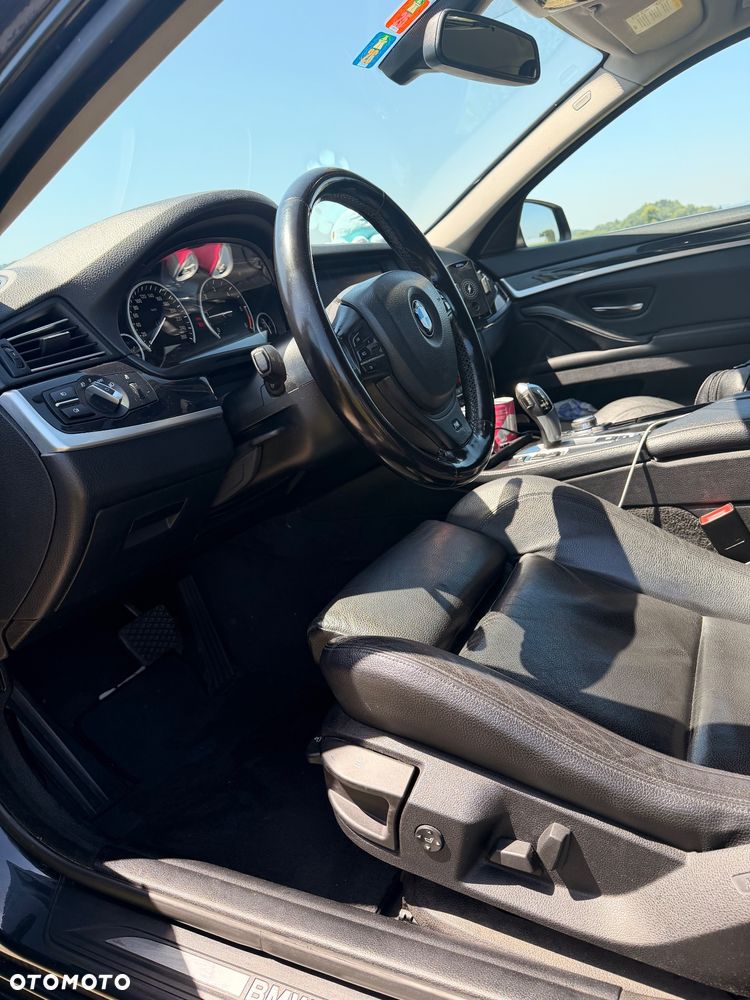 BMW Seria 5 520d - 10