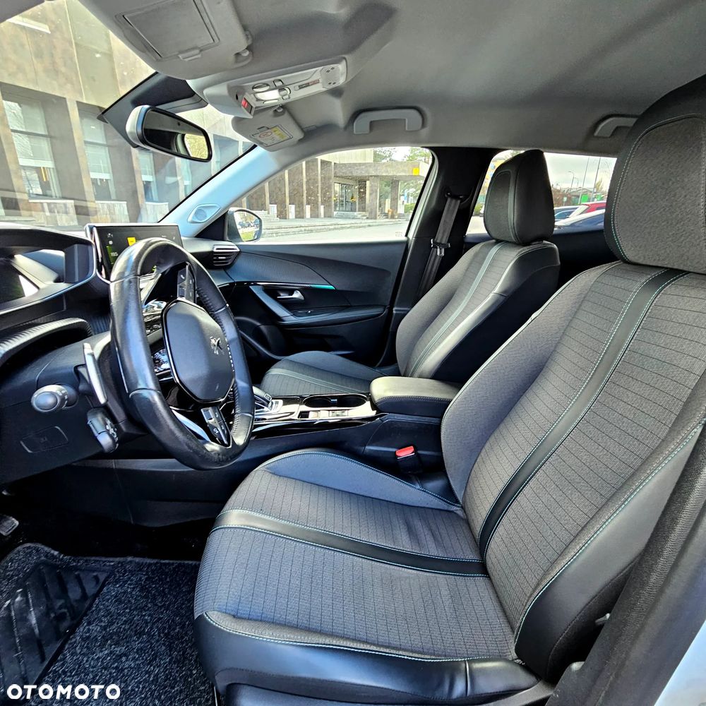 Peugeot 2008 1.5 BlueHDi Allure Pack S&S EAT8 - 15