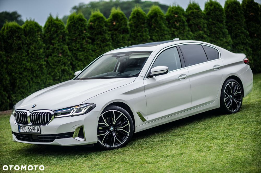 BMW Seria 5 520d xDrive Sport Line - 39