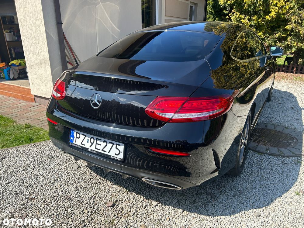 Mercedes-Benz Klasa C 250 7G-TRONIC AMG Line - 4