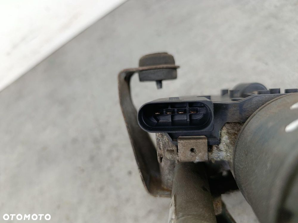 MECHANIZM WYCIERACZEK PRZÓD LEWY VW T0955119C 3397020665  0390241785  BOSCH - 2