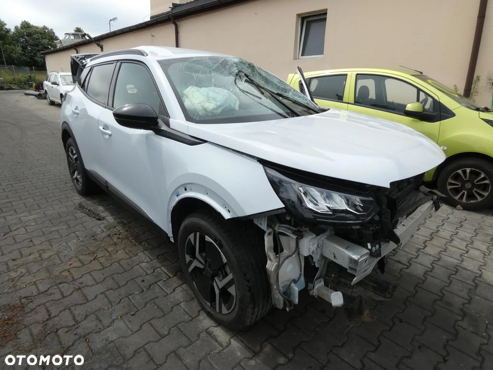 PEUGEOT 2008 II LIFT  *SAMOCHÓD NA CZĘŚCI*ESU ( Blanc Okenite Nacre ) / SKRZYNIA BIEGÓW, MASKA, LAMPA, DRZWI PRAWE, ABS,PRZEKŁADNIA, KLAPA, BELKA, DESKA, FOTELE, KANAPA, ĆWIARTKA KIEROWNICA, TARCZE,ZAWIESZENIE, LICZNIK, ZEGARY - 1
