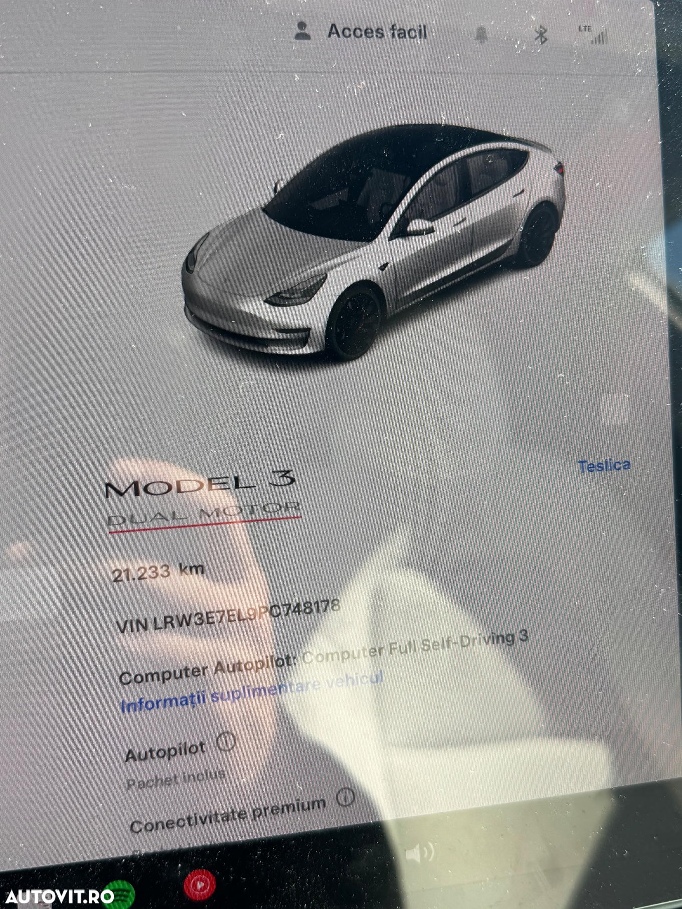 Tesla Model 3 - 4