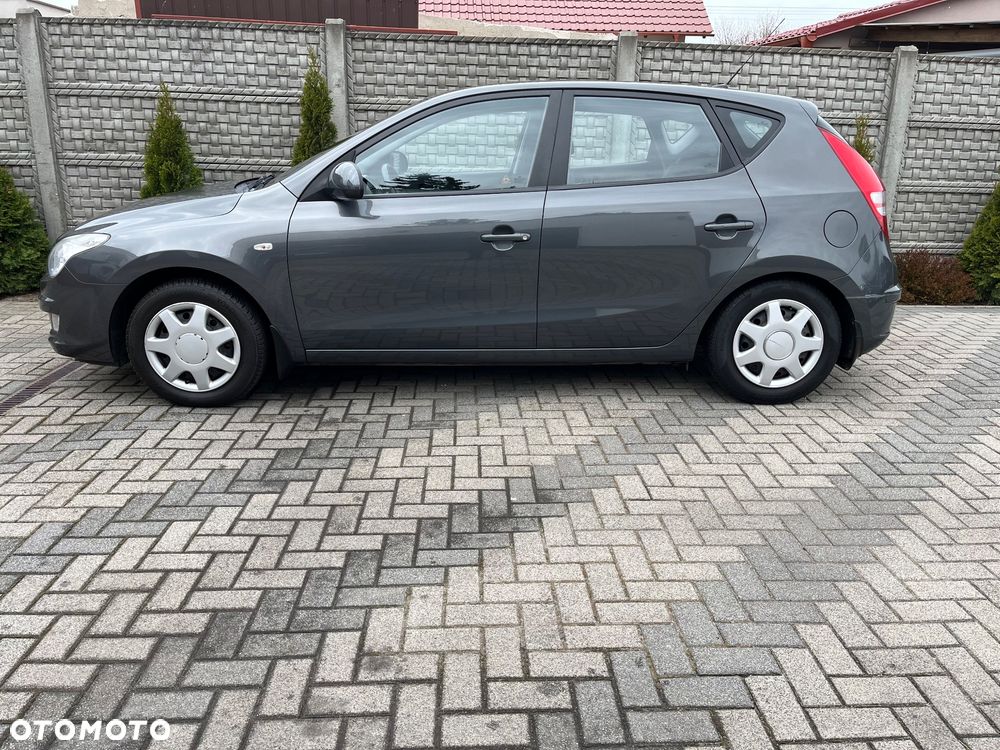 Hyundai i30 1.6 Comfort - 6