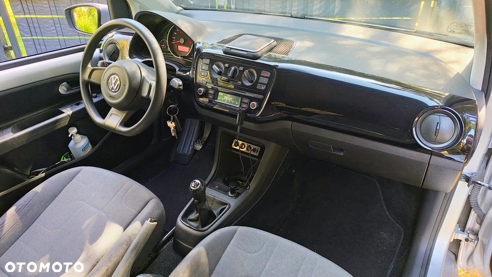 Volkswagen up! - 19