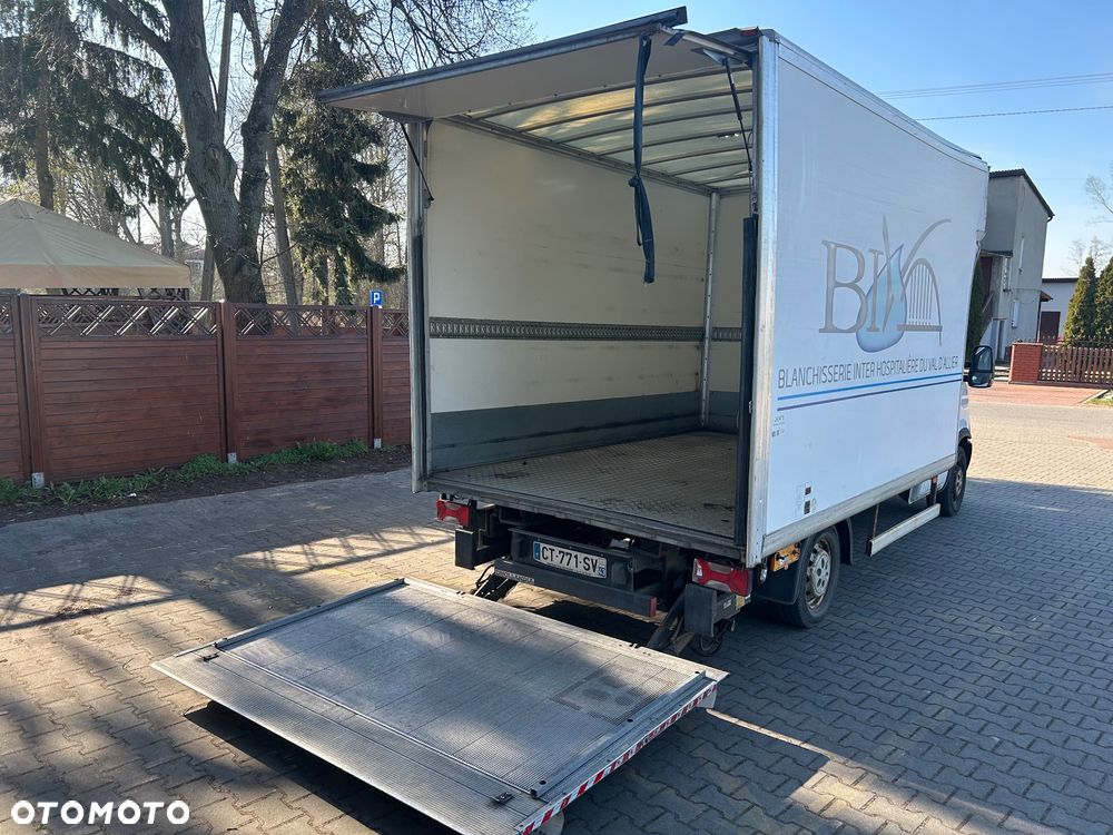 Iveco Kontener winda - 6