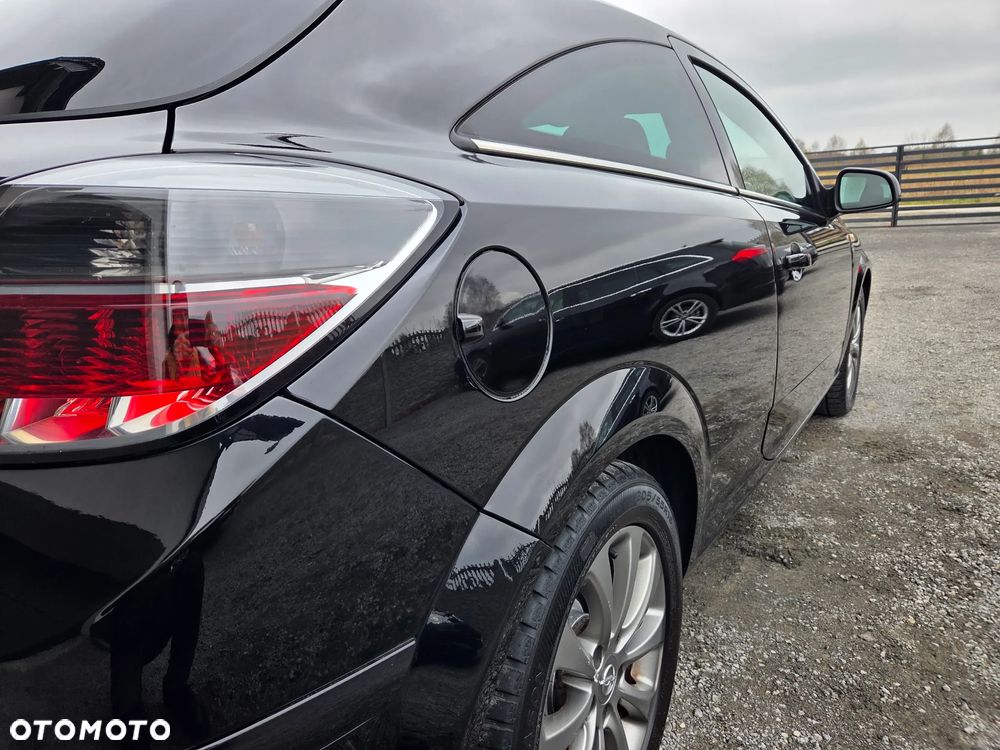 Opel Astra 1.6 Edition 111 Jahre - 19