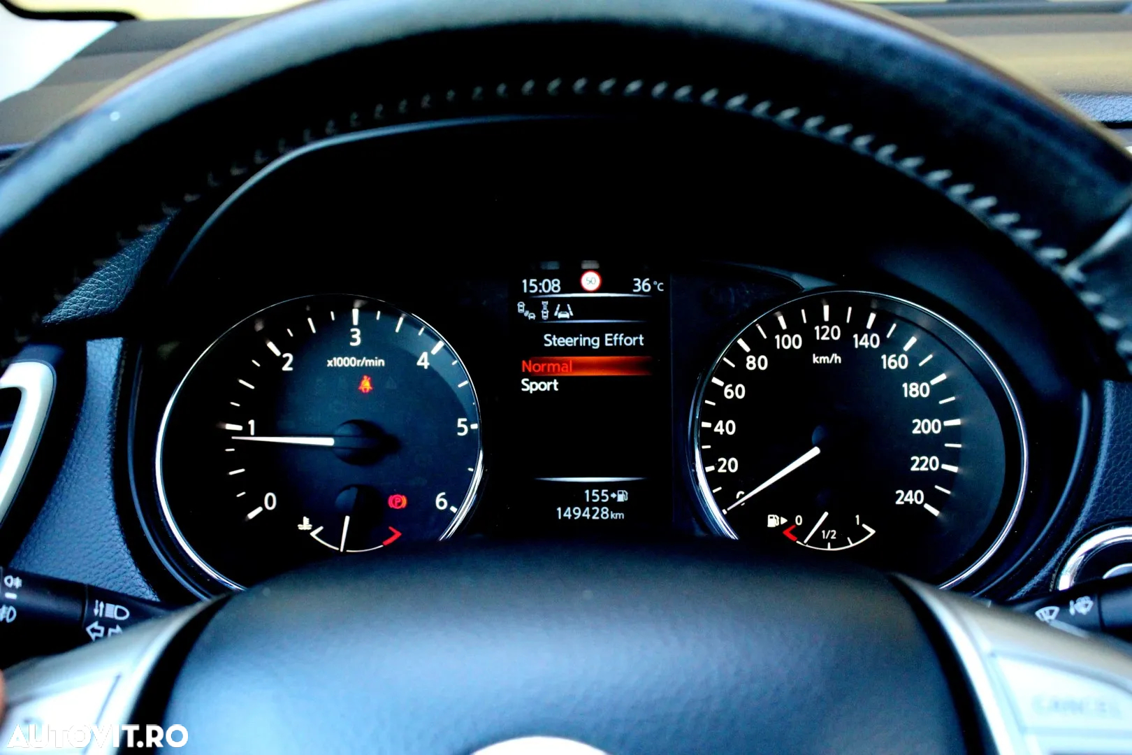 Nissan Qashqai - 25