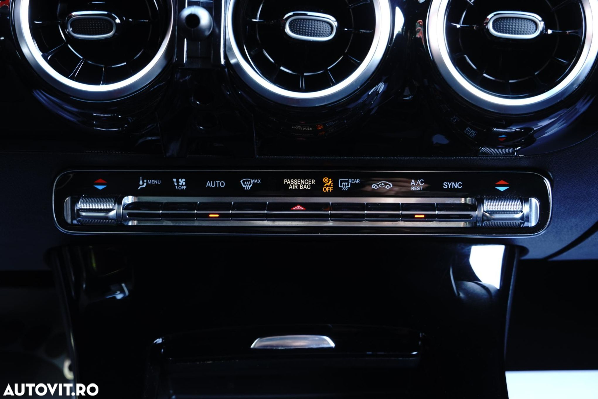 Mercedes-Benz CLA - 18