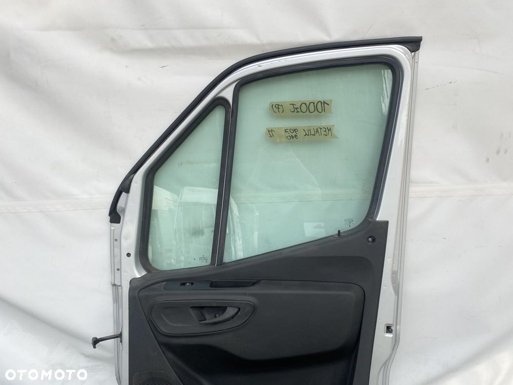 SPRINTER 907 910 17- DRZWI PRZEDNIE PRAWE SREBRNE PRAWY PRZÓD ORYG. - 11