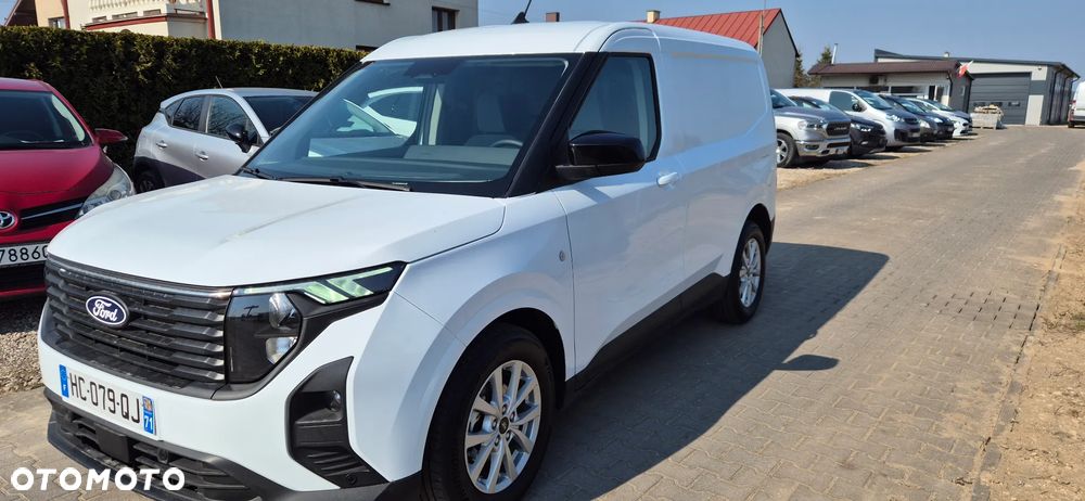 Ford COURIER - 1