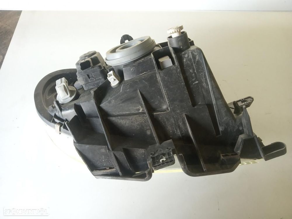 FAROL ESQUERDO CITROEN SAXO 1999 -9636331780 - 2