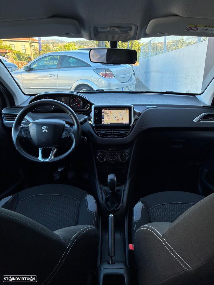 Peugeot 208 1.6 BlueHDi Style - 12
