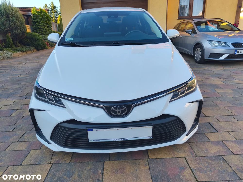 Toyota Corolla - 12