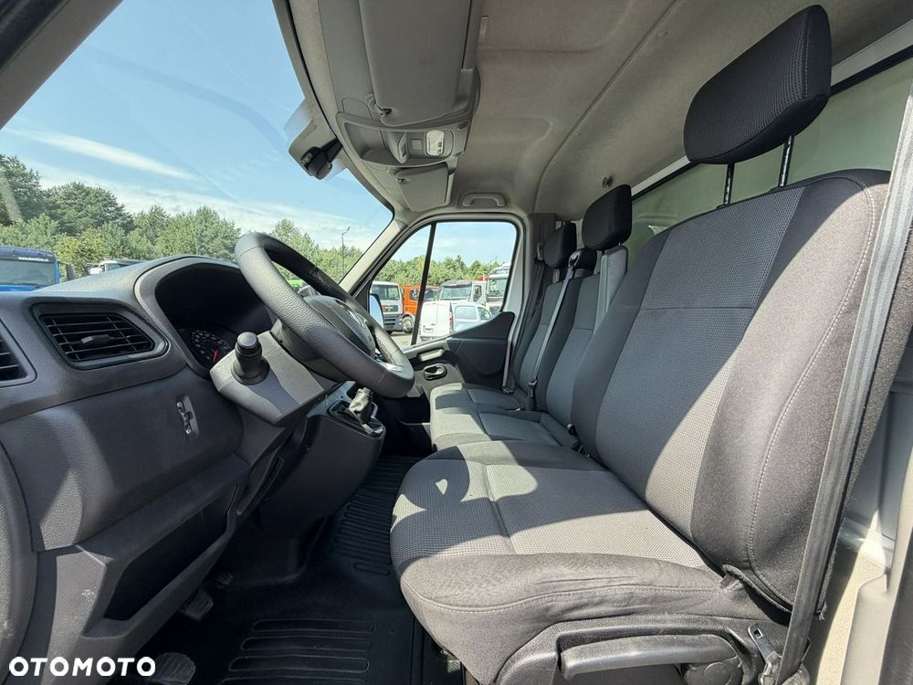 Renault Master - 22