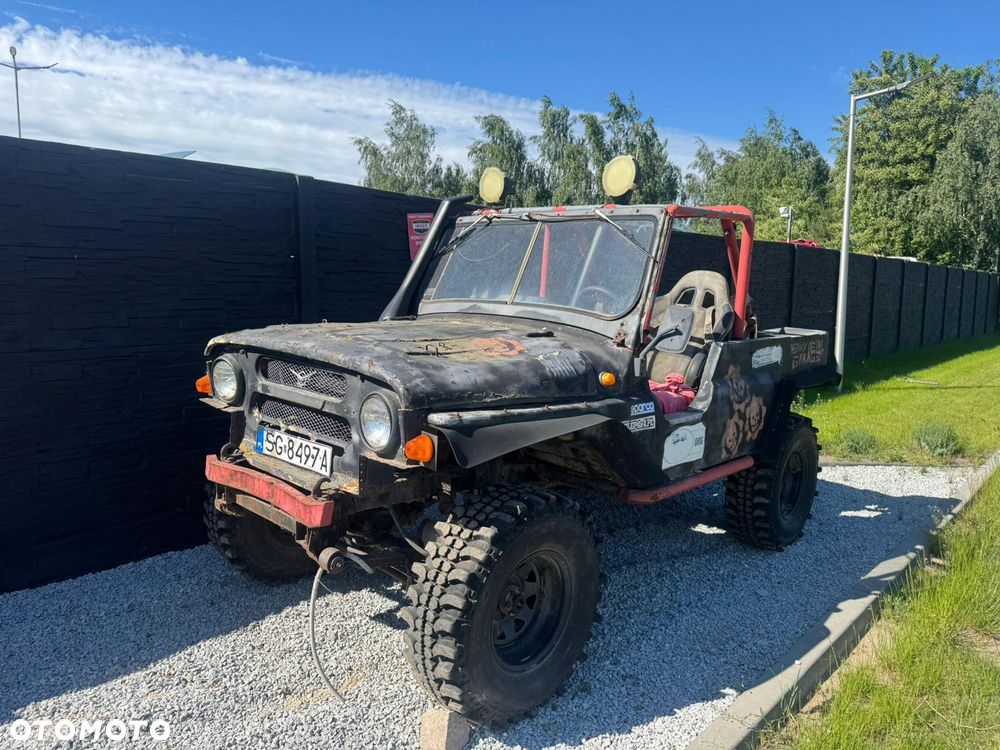 Uaz 469 B - 1