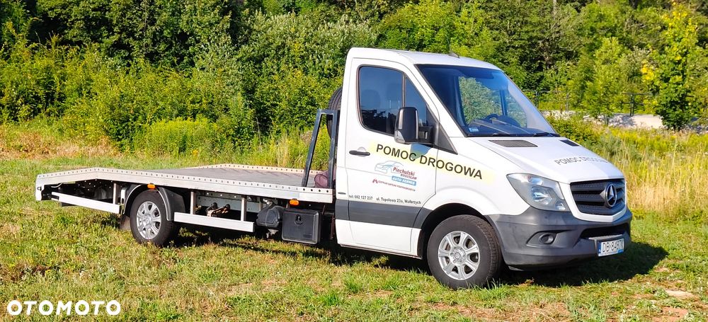 Mercedes-Benz Sprinter - 2