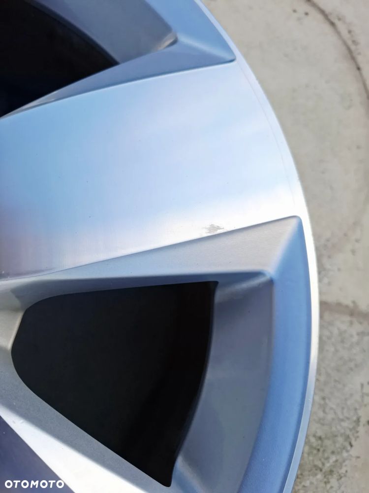 Felga Felgi Aluminiowe Alumy R16 5X112 ET46 5G0601025J - 6