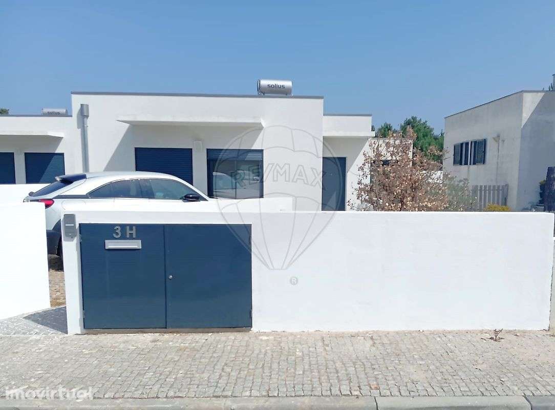 Moradia T2 para arrendamento - Grande imagem: 2/19