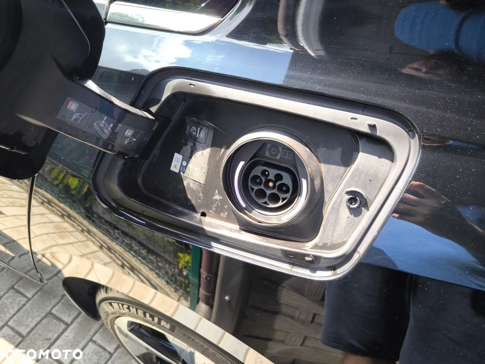 Opel Astra 1.6 T Plug-in Hybrid Elegance - 16