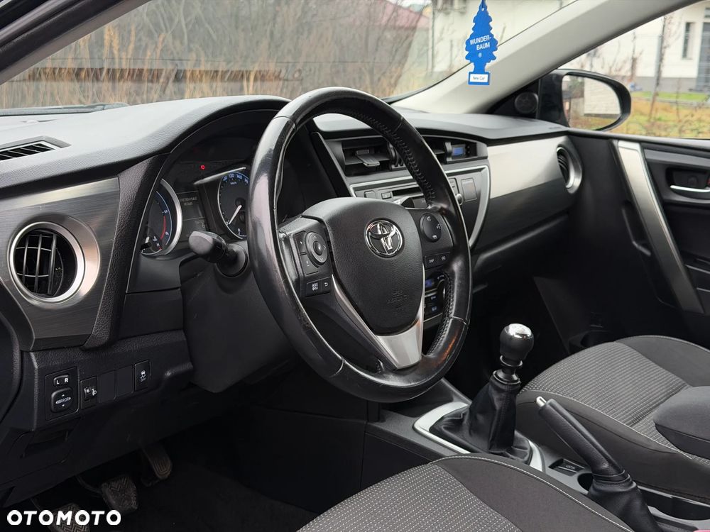 Toyota Auris 2.0 D-4D Premium - 9