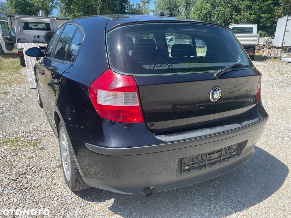 BMW Seria 1 116i - 5