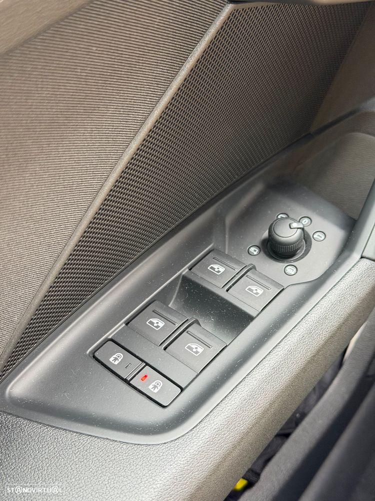 Audi A3 Sportback 35 TFSI S line S tronic - 33