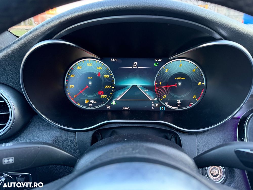 Mercedes-Benz C - 11