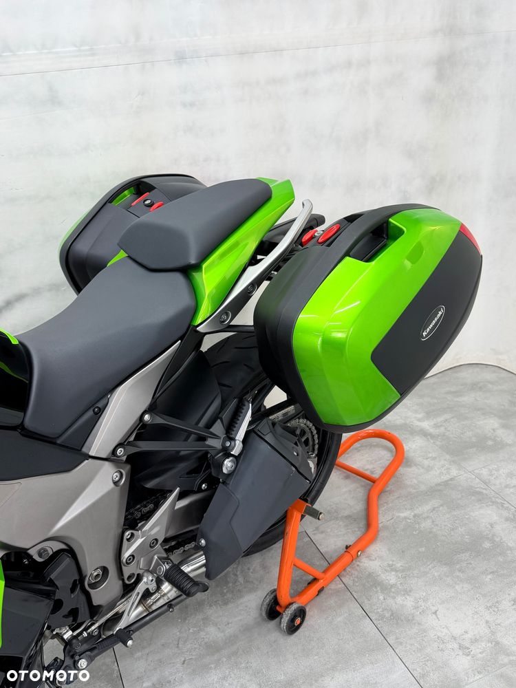 Kawasaki Ninja 1000 SX - 16