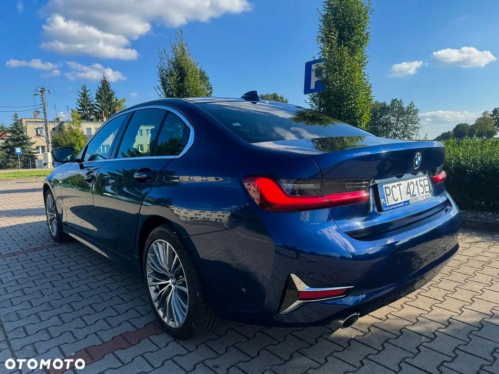 BMW Seria 3 318d Luxury Line - 4