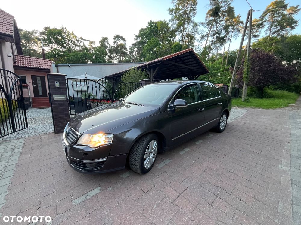 Volkswagen Passat 2.0 TDI DPF Comfortline - 4