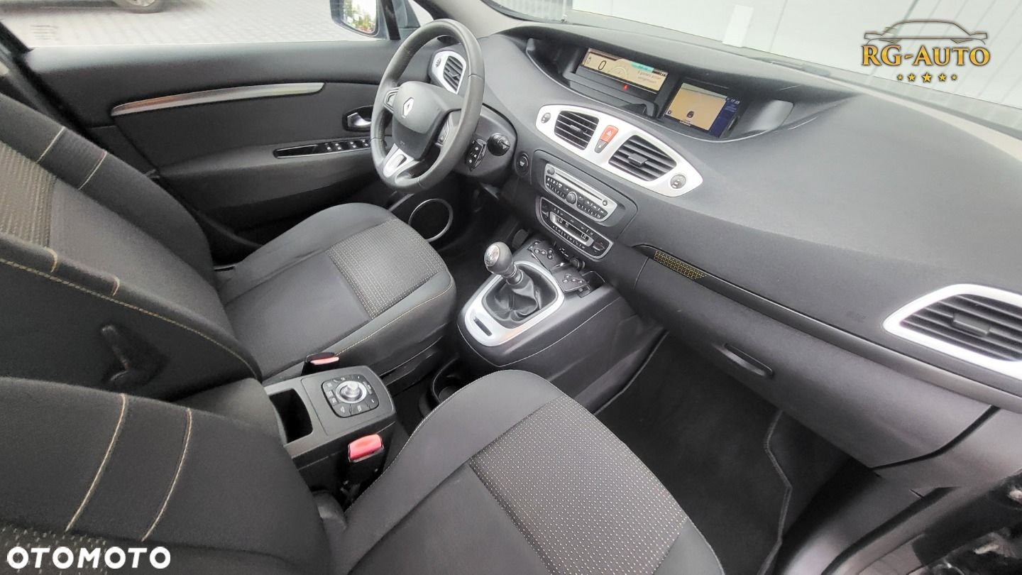 Renault Scenic - 28
