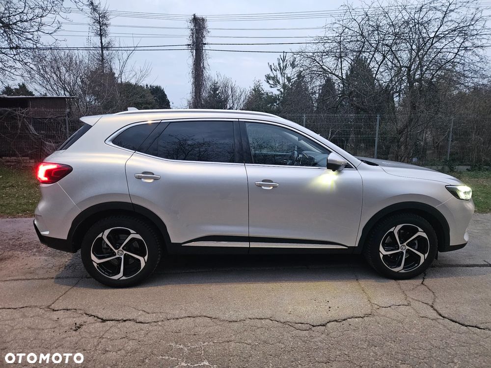 MG HS 1.5 T-GDI Exclusive DCT - 15