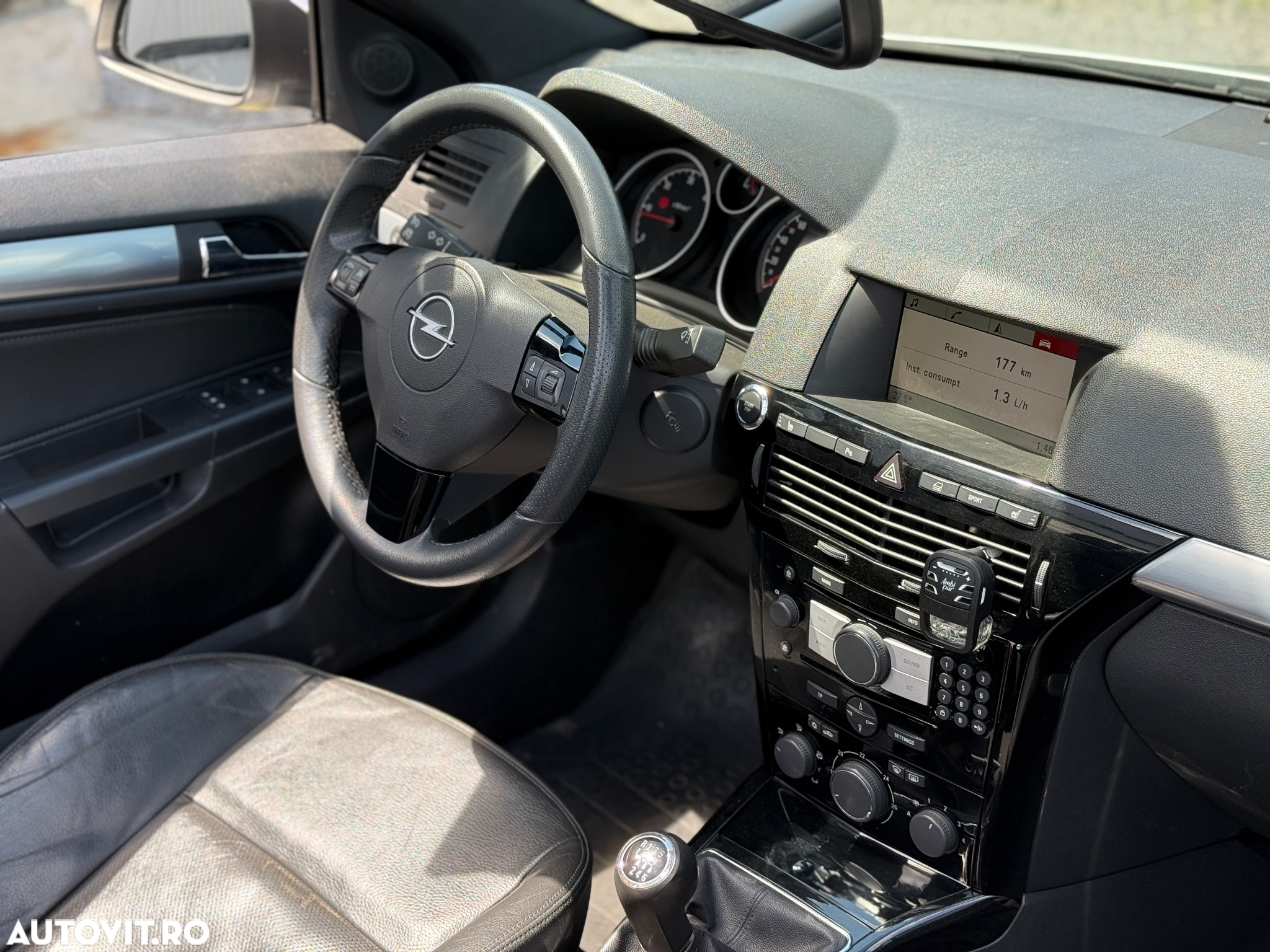 Opel Astra GTC 1.9 CDTI Sport - 5