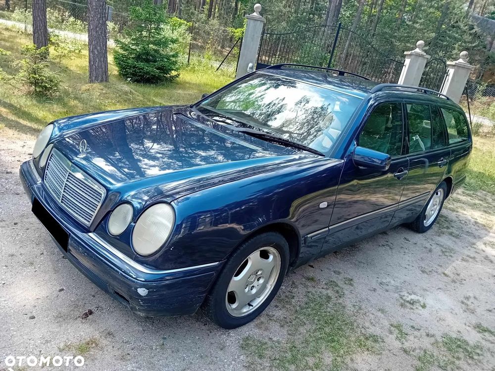 Mercedes-Benz E-Class 1997 photo 2