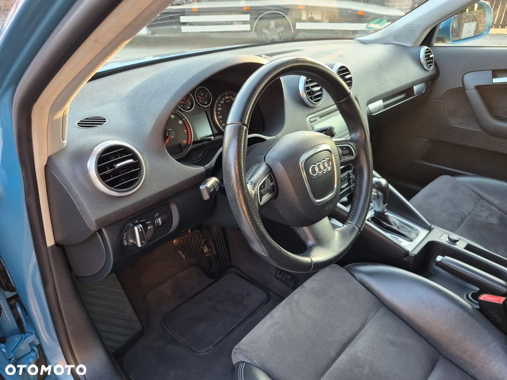 Audi A3 Sportback 1.4 TFSI S tronic Attraction - 10