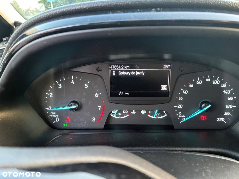 Ford Fiesta 1.1 Trend - 8