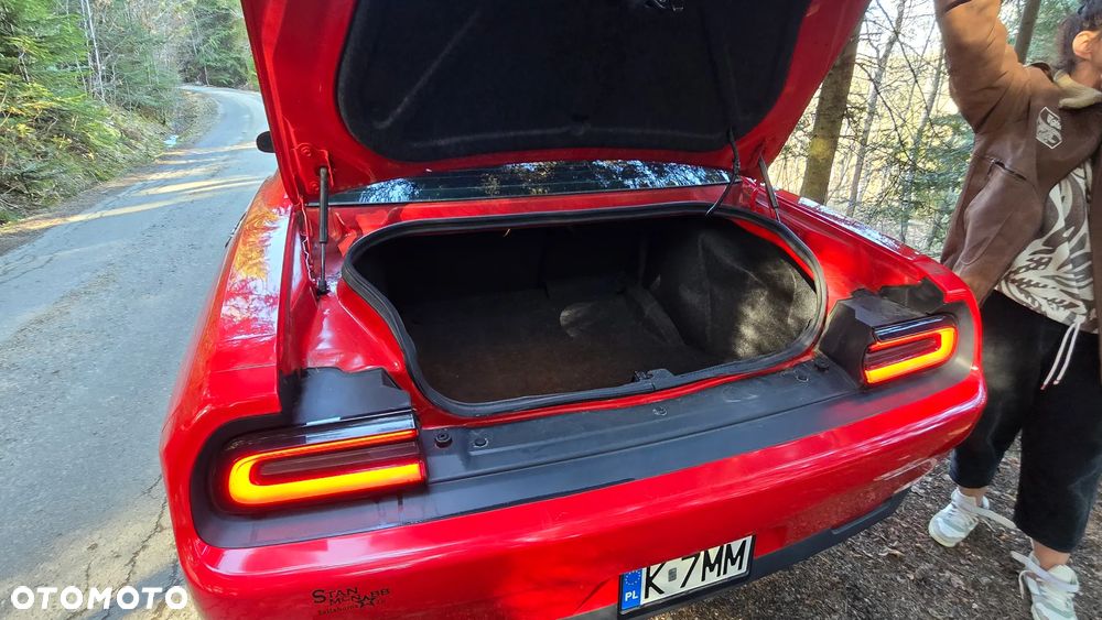 Dodge Challenger Automatik SXT Plus - 9