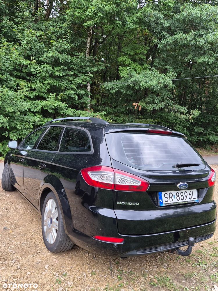Ford Mondeo 1.6 Ambiente - 14