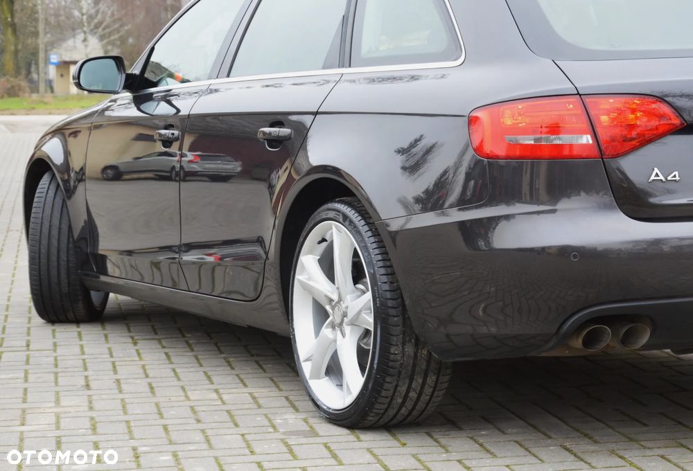Audi A4 Avant - 6