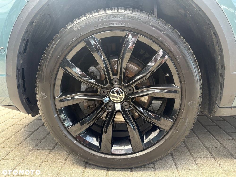 Volkswagen T-Roc - 10