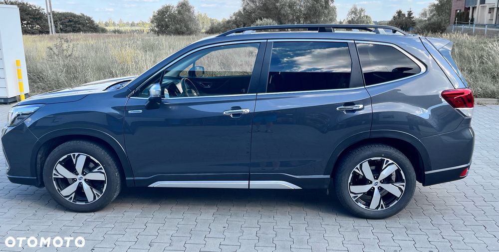 Subaru Forester 2.0i-L Platinum (EyeSight) Lineartronic - 2