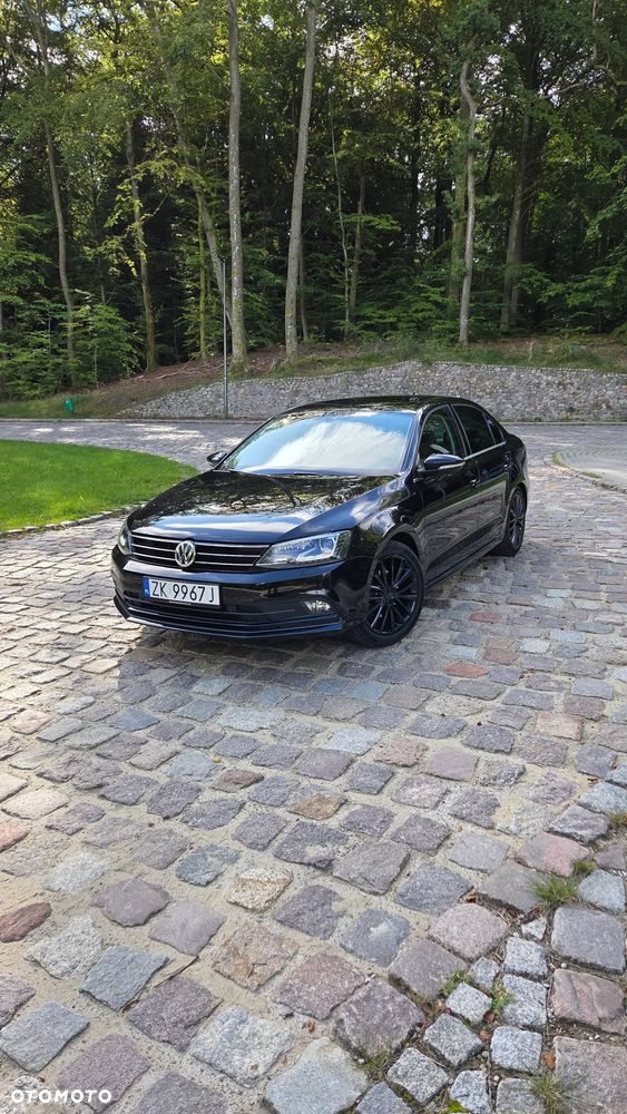 Volkswagen Jetta 1.4 TSI BMT Highline - 1