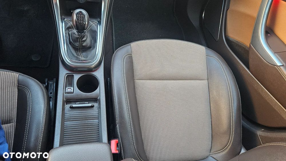 Opel Astra 1.4 Turbo Innovation - 35