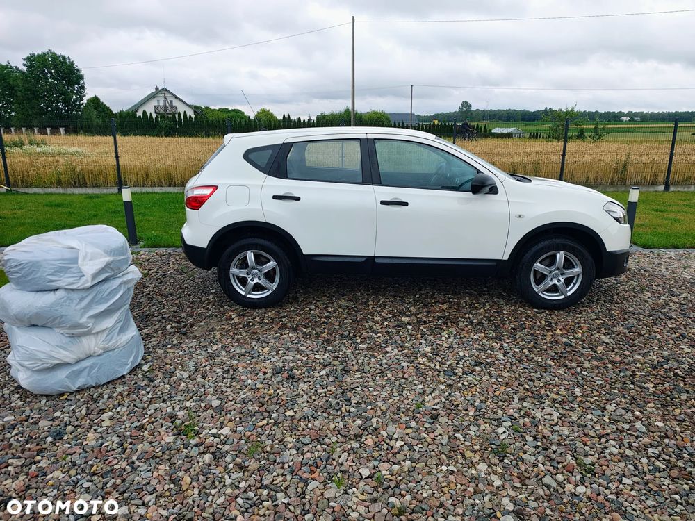 Nissan Qashqai 1.6 Visia - 5