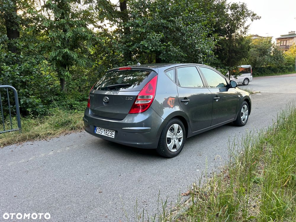 Hyundai i30 1.4 Comfort World Cup - 22