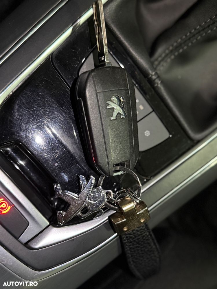 Peugeot 308 BlueHDi 130 EAT6 Stop & Start Allure - 22